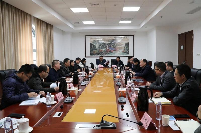 崇左市中泰產業(yè)園管委會副主任思勇軍一行來公司考察